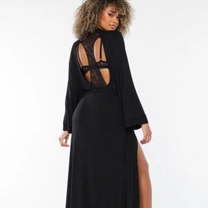 Rhianna Savage X Fenty Razorback Robe